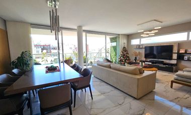 Espect Triplex 5 amb,quincho,terraza-2 coch-Categ