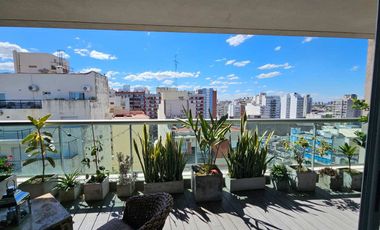 Espect Triplex 5 amb,quincho,terraza-2 coch-Categ