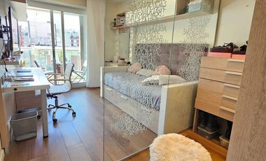 Espect Triplex 5 amb,quincho,terraza-2 coch-Categ