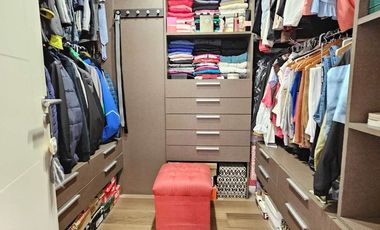 Espect Triplex 5 amb,quincho,terraza-2 coch-Categ