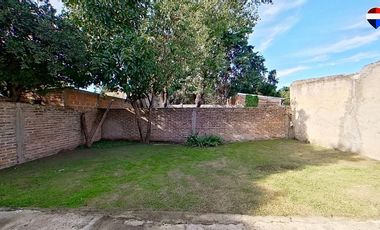 VENTA CASA 3 AMB FLORENCIO VARELA PARQUE Y COCHERA