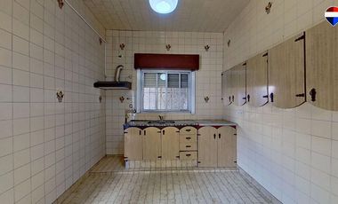 VENTA CASA 3 AMB FLORENCIO VARELA PARQUE Y COCHERA
