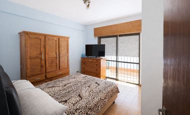 VENTA PH 3 AMB. CON PATIO Y COCHERA