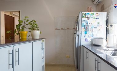 VENTA PH CON COCHERA-PATIO Y PARRILLA EN QUILMES