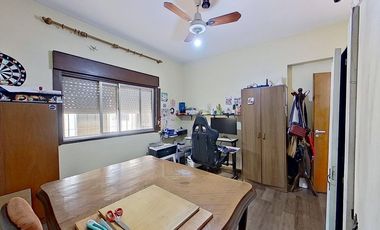 VENTA CASA 6 AMB V.DOMINICO CON PATIO Y GARAJE