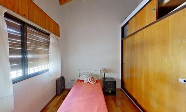 VENTA CASA 6 AMB V.DOMINICO CON PATIO Y GARAJE