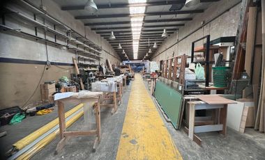 GALPON EN VENTA CON OFICINAS EN AVELLANEDA
