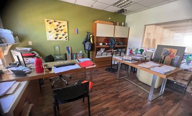 GALPON EN VENTA CON OFICINAS EN AVELLANEDA