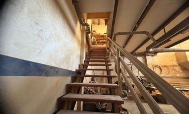 GALPON EN VENTA CON OFICINAS EN AVELLANEDA