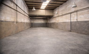 GALPON EN VENTA CON OFICINAS EN AVELLANEDA