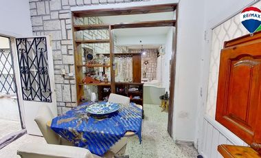 OPORTUNIDAD VENTA  3 DEPTOS POR PASILLO  DOMINICO