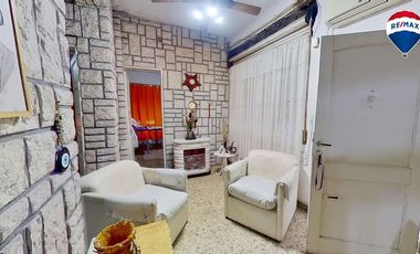 OPORTUNIDAD VENTA  3 DEPTOS POR PASILLO  DOMINICO