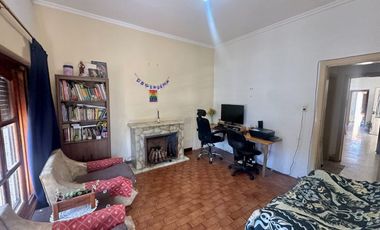 VENTA CASA EZPELETA 4 AMBIENTES PARQUE QUINCHO