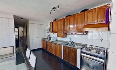 VENTA DPTO 4 AMB. CON PATIO. AVELLANEDA CENTRO