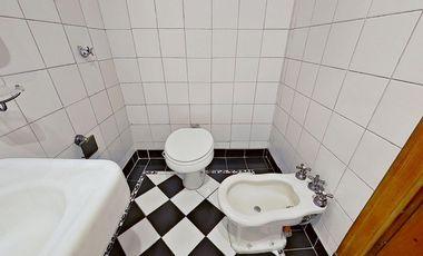 VENTA DPTO 4 AMB. CON PATIO. AVELLANEDA CENTRO