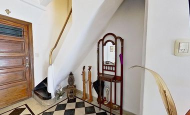 VENTA DPTO 4 AMB. CON PATIO. AVELLANEDA CENTRO