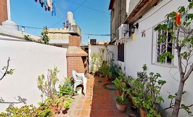 VENTA DPTO 4 AMB. CON PATIO. AVELLANEDA CENTRO