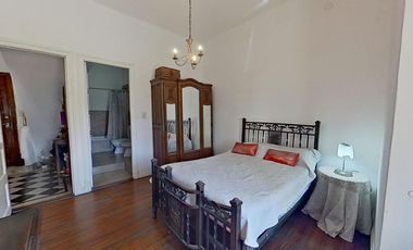 VENTA DPTO 4 AMB. CON PATIO. AVELLANEDA CENTRO