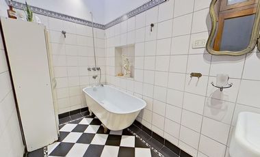 VENTA DPTO 4 AMB. CON PATIO. AVELLANEDA CENTRO