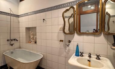 VENTA DPTO 4 AMB. CON PATIO. AVELLANEDA CENTRO