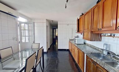VENTA DPTO 4 AMB. CON PATIO. AVELLANEDA CENTRO