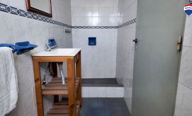 VENTA CASA 2 FAMILIAS GERLI AVELLANEDA
