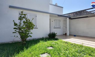 VENTA CASA 2 FAMILIAS GERLI AVELLANEDA
