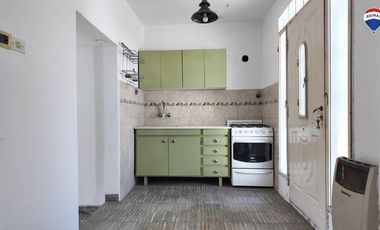 VENTA CASA 2 FAMILIAS GERLI AVELLANEDA