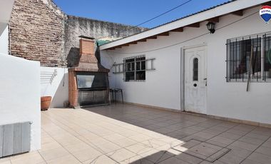 VENTA CASA 2 FAMILIAS GERLI AVELLANEDA