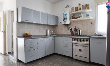 VENTA CASA 2 FAMILIAS GERLI AVELLANEDA