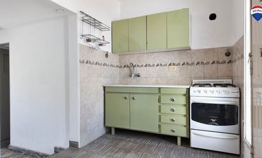 VENTA CASA 2 FAMILIAS GERLI AVELLANEDA