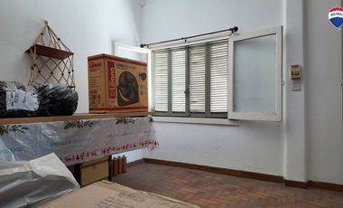 VENTA CASA 2 FAMILIAS GERLI AVELLANEDA