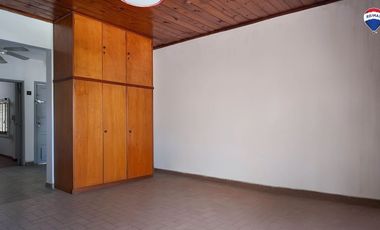 VENTA CASA 2 FAMILIAS GERLI AVELLANEDA