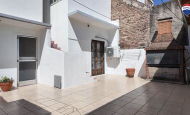 VENTA CASA 2 FAMILIAS GERLI AVELLANEDA