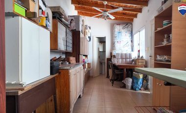 VENTA CASA 2 FAMILIAS GERLI AVELLANEDA