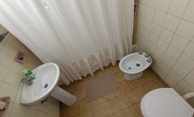 VENTA CASA 4 AMB GRAN PARQUE GARAJE ZARATE AP CRED