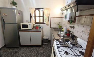 VENTA CASA 4 AMB GRAN PARQUE GARAJE ZARATE AP CRED