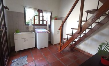 VENTA CASA 4 AMB GRAN PARQUE GARAJE ZARATE AP CRED