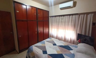 VENTA CASA 4 AMB GRAN PARQUE GARAJE ZARATE AP CRED