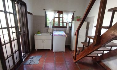 VENTA CASA 4 AMB GRAN PARQUE GARAJE ZARATE AP CRED