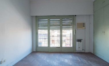 VENTA DEPARTAMENTO 3 AMBIENTES FRENTE SAN MARTÍN