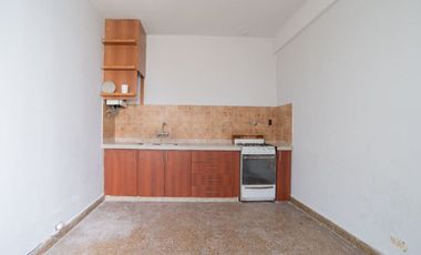 VENTA DEPARTAMENTO 3 AMBIENTES FRENTE SAN MARTÍN