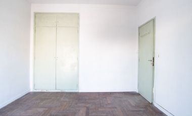 VENTA DEPARTAMENTO 3 AMBIENTES FRENTE SAN MARTÍN
