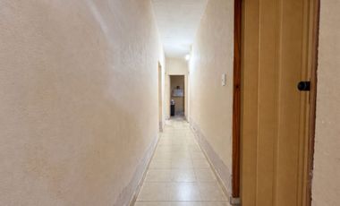 CASA CON 2 VIVIENDAS EN VENTA EN B° LOS IMIGRANTES