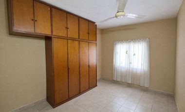 CASA CON 2 VIVIENDAS EN VENTA EN B° LOS IMIGRANTES