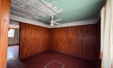 CASA CON 2 VIVIENDAS EN VENTA EN B° LOS IMIGRANTES