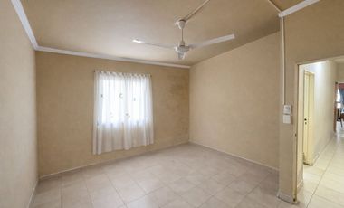 CASA CON 2 VIVIENDAS EN VENTA EN B° LOS IMIGRANTES