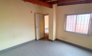 CASA EN VENTA VILLA SOLDATI CAPITAL 5 AMBIENTES
