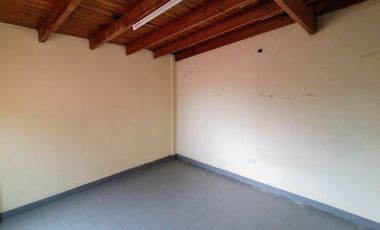 CASA EN VENTA VILLA SOLDATI CAPITAL 5 AMBIENTES