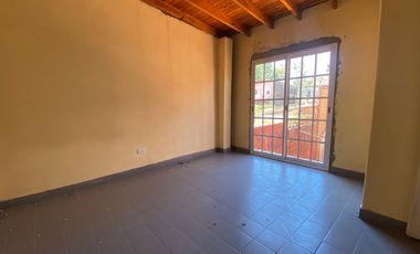 CASA EN VENTA VILLA SOLDATI CAPITAL 5 AMBIENTES